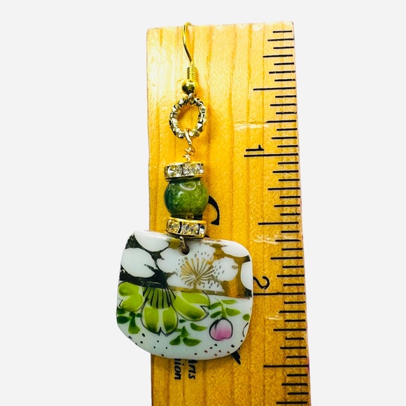 Handcrafted English Broken China Dangle Earrings & Green Agate Stones - Picture 11 of 14